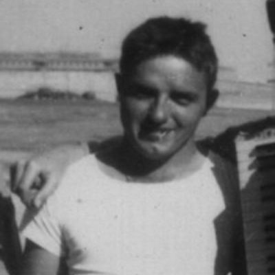 Lester  Kincaid