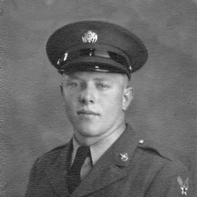 Howard  Fuchs