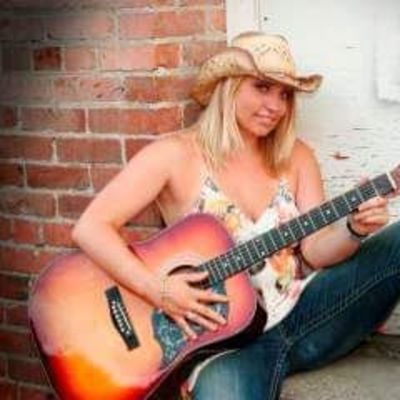 Jennifer  Munday