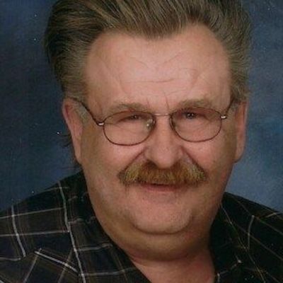 Kenneth  Dorner