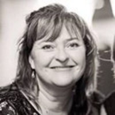 Lisa Hughes (1965-2020) | Obituary