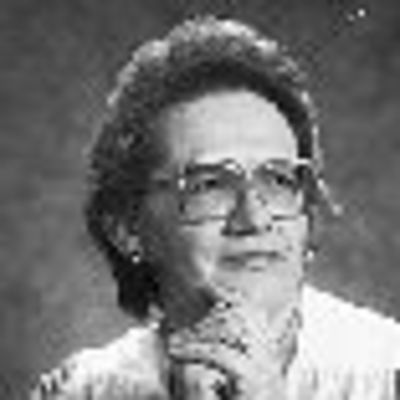 Lorretta  Roach