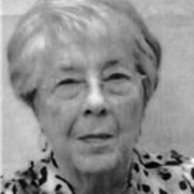 Christine  Rayner