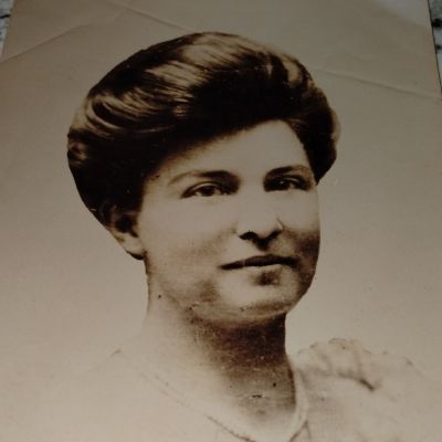 Sarah  Eubank