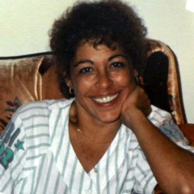 Debra  Lindsay